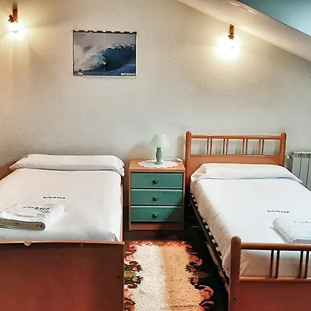 بيت للعطل H130 Adosada Con Jardin Y Txoko By Egona *