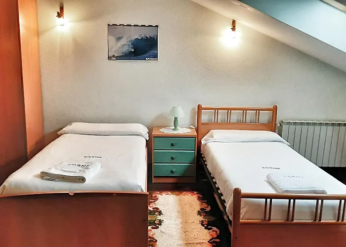 بيت للعطل H130 Adosada Con Jardin Y Txoko By Egona *