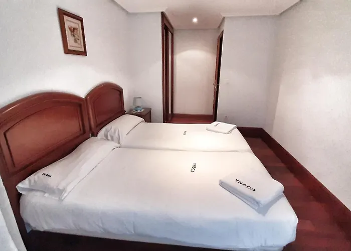 H130 Adosada Con Jardin Y Txoko By Egona بيت للعطل